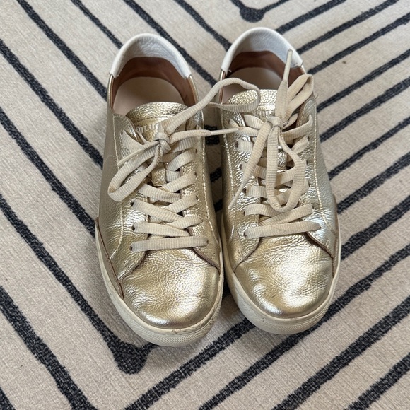 Soludos Classic Ibiza Sneaker Platinum - Picture 3 of 6